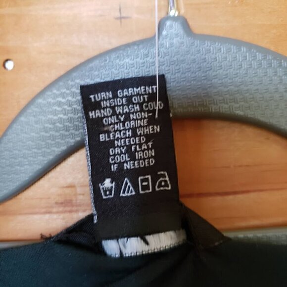 NWT U-Knit Spruce Green Sheer Lined Stoned Top Blouse Size 2X - Picture 5 of 7